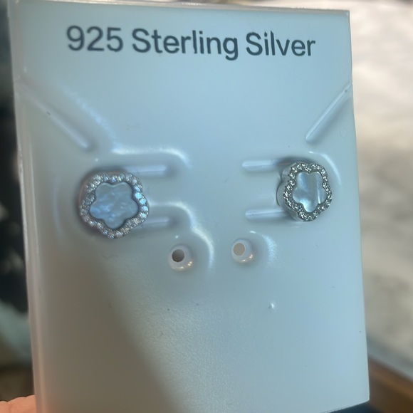 Moissanite & Mother Of Pearl Studs 925 Sterling - Picture 2 of 5